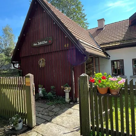 Klub Jablicko Lägenhet